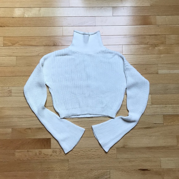 NWOT American Apparel Fisherman Bell Sleeve Sweater - Picture 1 of 5